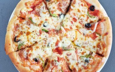 Gracey’s Supreme Pizza